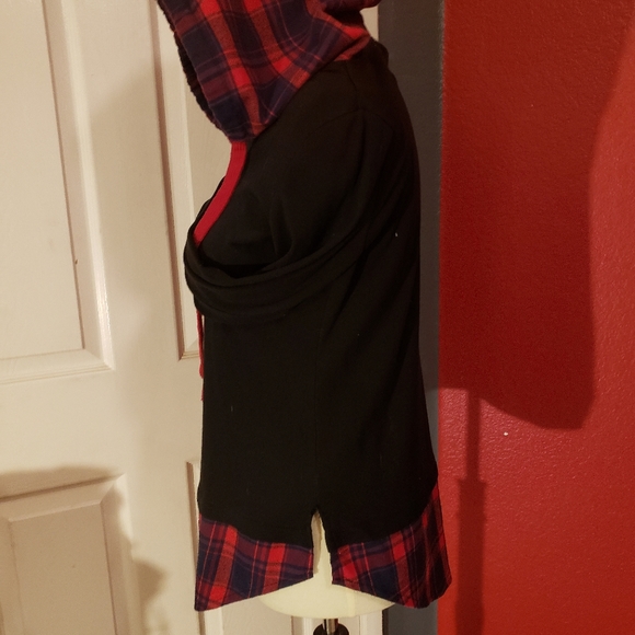 Slivexy Hoodie Size small - Picture 4 of 6